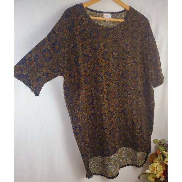 LulaRoe M Irma Top Gold Scroll Shirt Relaxed Hi Low Tunic Geometric Print Womens - Picture 6 of 10